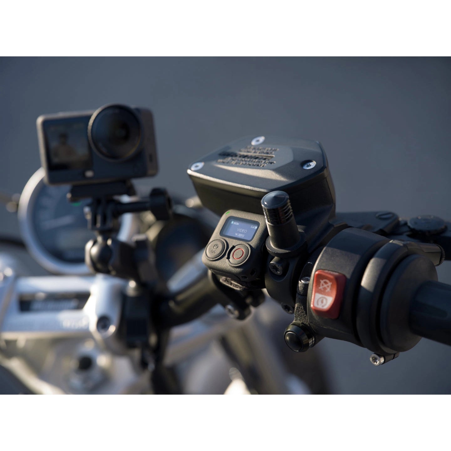 DJI Osmo Action 6 Camera Action Cam | Adventure Combo