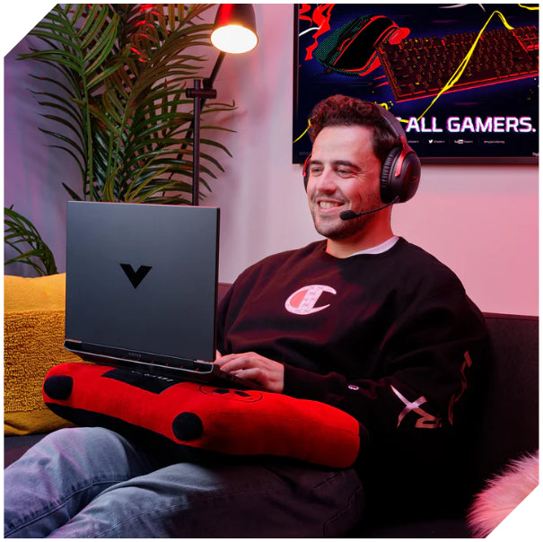 HyperX Cloud III Wireless Over-Ear Gaming Headset Black/Red