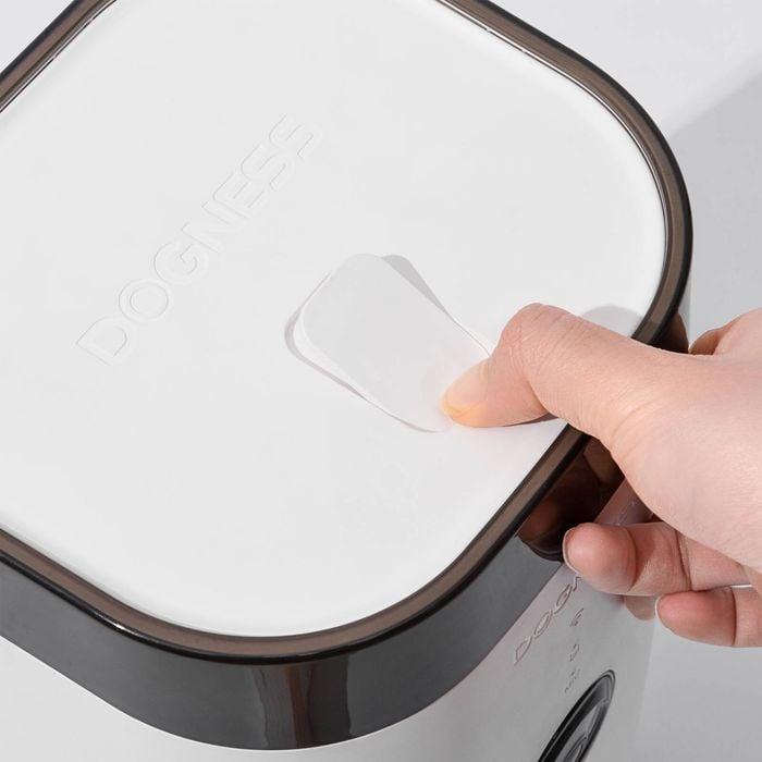 Dogness F10 Wide-View HD 1080p Camera Pet Feeder - 4 Litre (White)