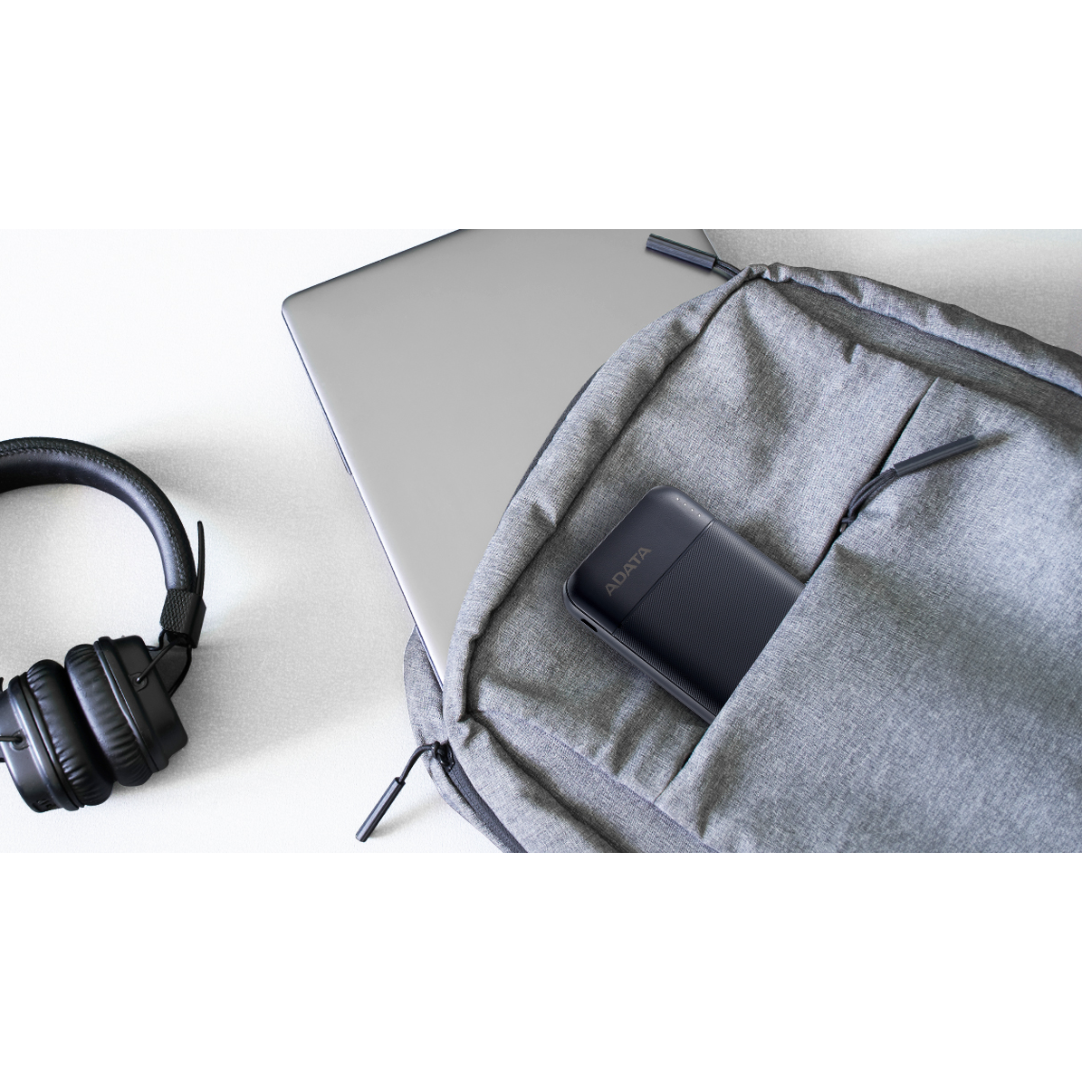 Adata C100 10000mAh 20W USB-C USB-A 3-Output Power Bank White