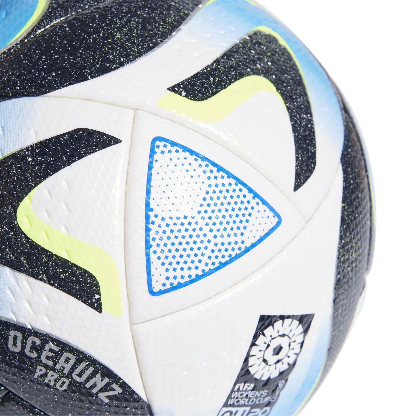 Adidas OCEAUNZ Pro - Official Match Ball Women's Football Soccer World Cup  - Size 5 (White/Navy/Blue)