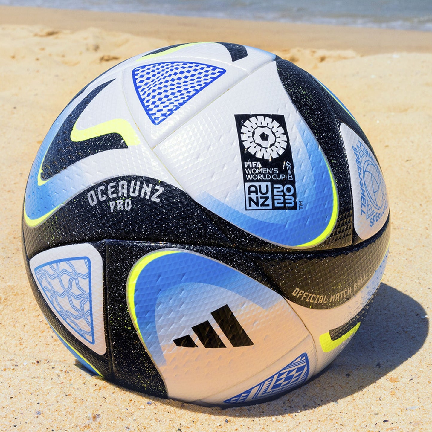 Adidas OCEAUNZ Pro - Official Match Ball Women's Football Soccer World Cup  - Size 5 (White/Navy/Blue)