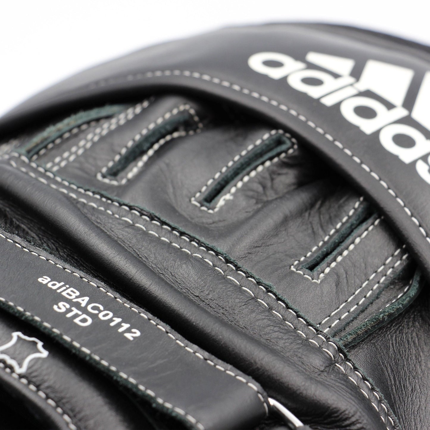 Adidas Ultimate Classic Air Focus Mitts Vacuum Pads Pro Boxing Mitt Pad Pair Black/White