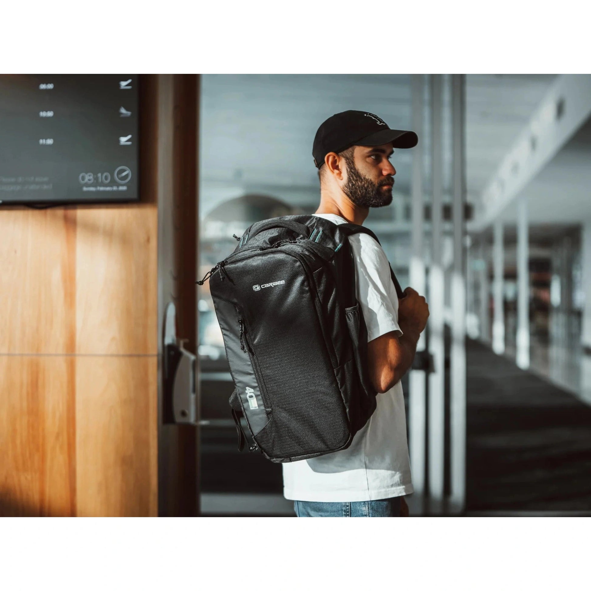 Caribee Traveller 40 Carry-On Backpack Travel Bag 40L Black