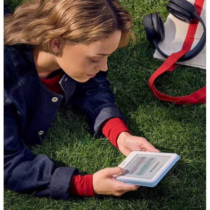 Kobo Clara Colour 6" eReader 16GB with E-Ink Colour Display (White)