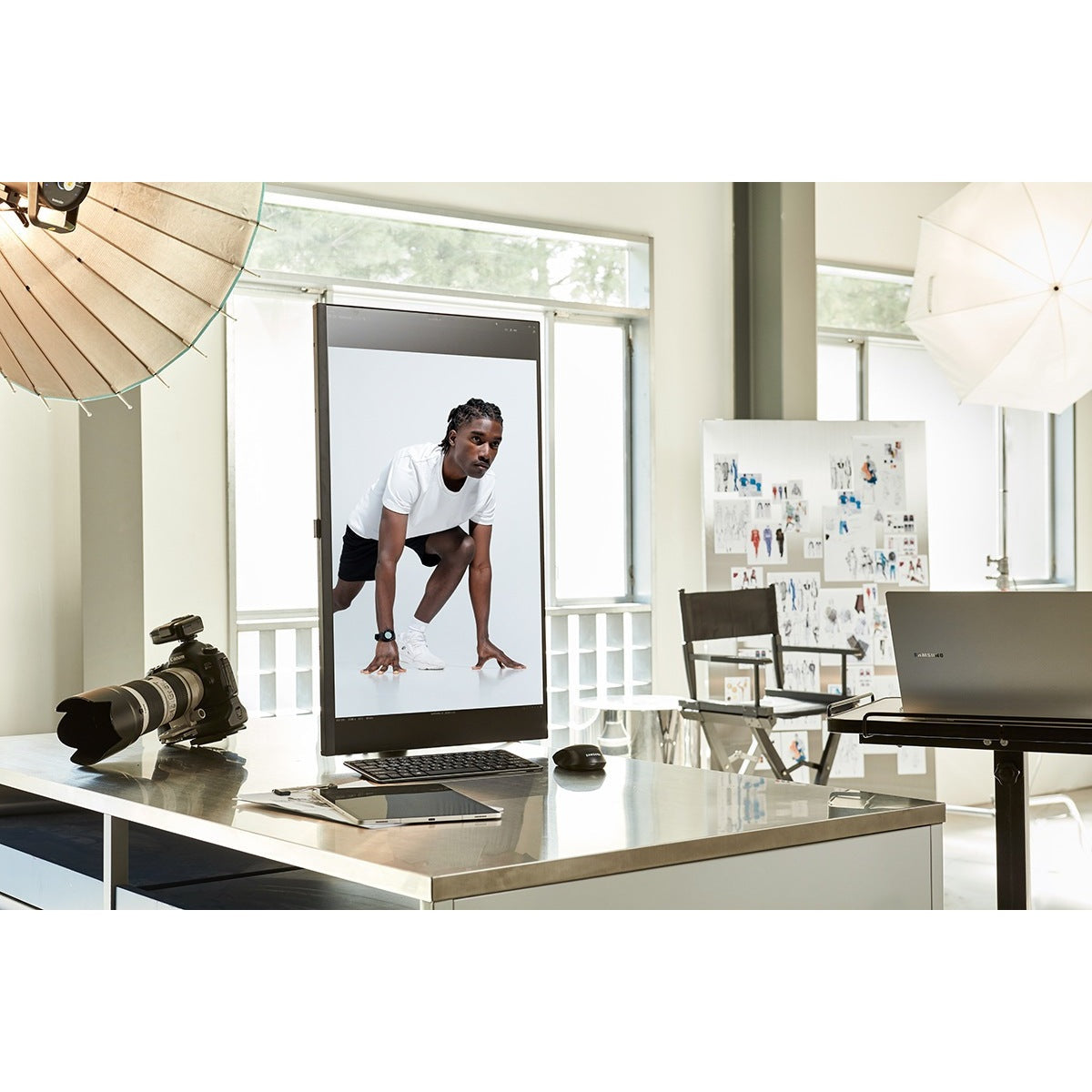 Samsung ViewFinity S8 S80UD LS32D804U 32" | 4K UHD 3840x2160 | 16:9 | 5ms | 60Hz VA | Business Monitor