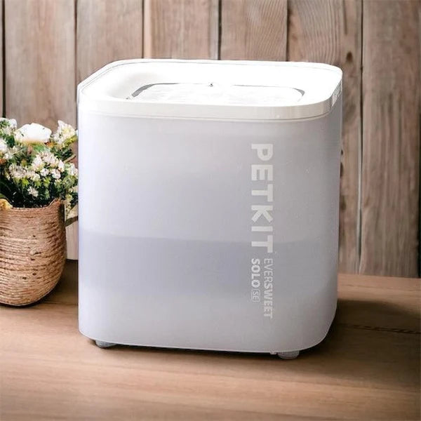 Petkit Eversweet Solo SE Pet Water Fountain for Cats & Dogs 1.8L USB DC 5V Powered White