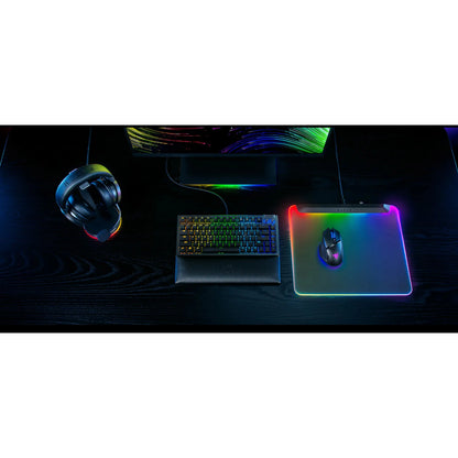 Razer Firefly V2 Pro - Multi-Zone Chroma Gaming Mouse Mat