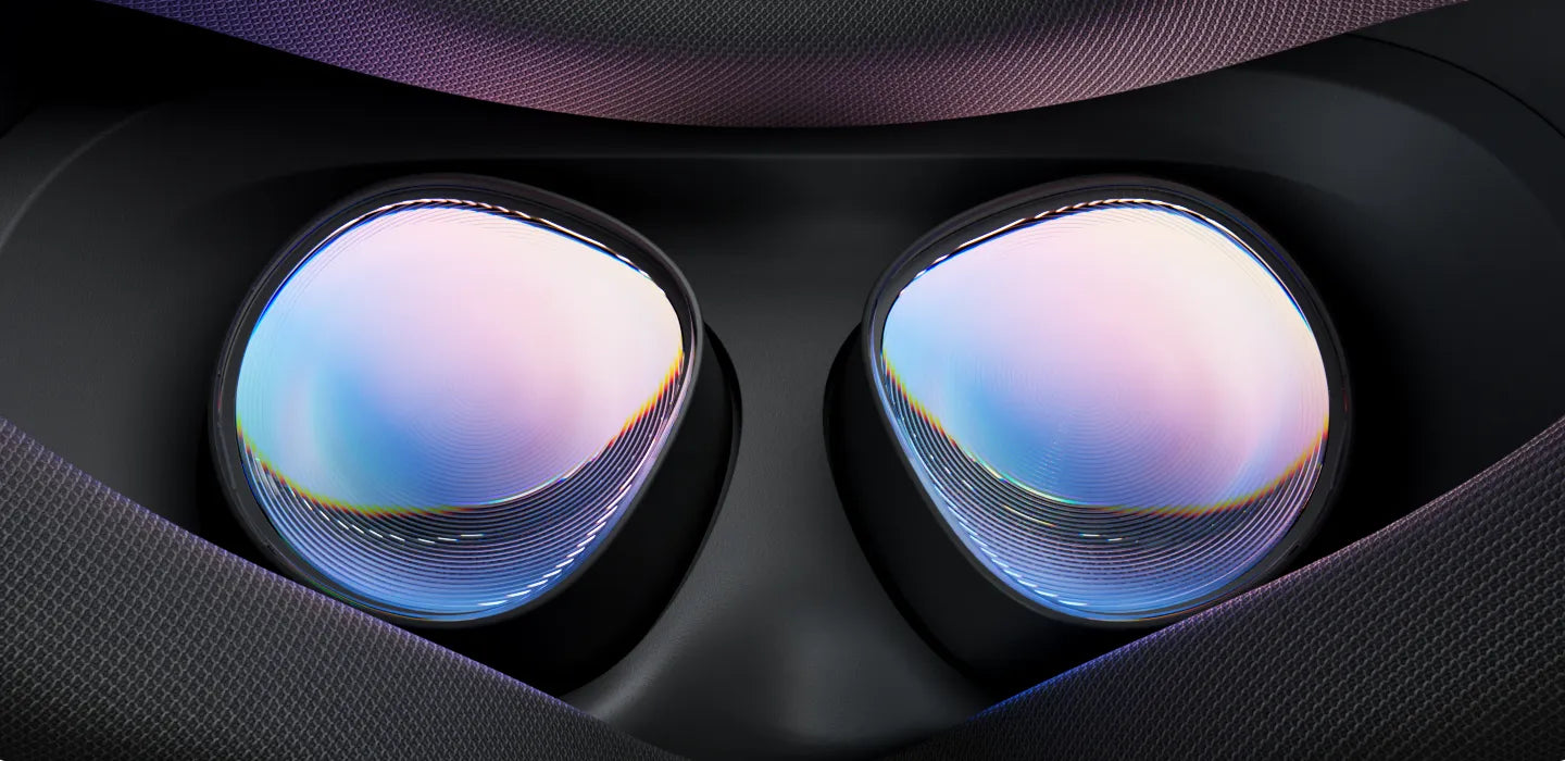META Quest 3s Mixed Reality Headset | 128GB | Wi-Fi with 2x Quest Touch Plus Controllers