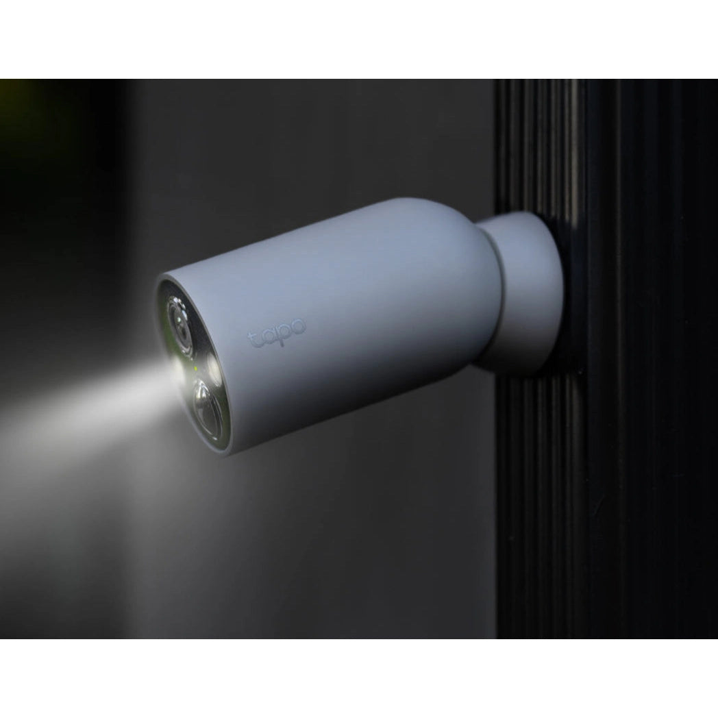 TP-Link Tapo C425 2K+/4MP Outdoor Wi-Fi Home Security Camera with Spotlights (4 Pack)
